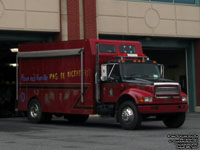 1701 (renumbered 501) - Drummondville, Quebec - Unit� de service 1998 International 4900 Utility Truck