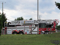 301 - Drummondville, Quebec - Pompe-�chelle E-One Pumper / Ladder